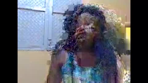 Snapshot of sweetib1 chatting on 01.29.25 sweetib1 online show from 01.29.25