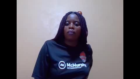 Snapshot of sweetib1 chatting on 10.17.25 sweetib1 online show from 10.17.25