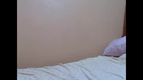 Snapshot of sweetib1 chatting on 12.16.25 sweetib1 online show from 12.16.25