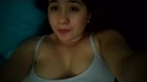 Snapshot of sweetie__annie chatting on 01.11.25 Ana Mara  i cant Make noise My family is here  online show from 01.11.25