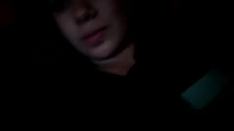 Ana Mara  i cant Make noise My family is here  online show from 04.22.26