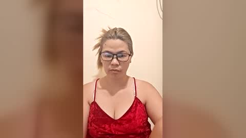 Snapshot of sweetie_angelica chatting on 07.12.26 Angel online show from 07.12.26