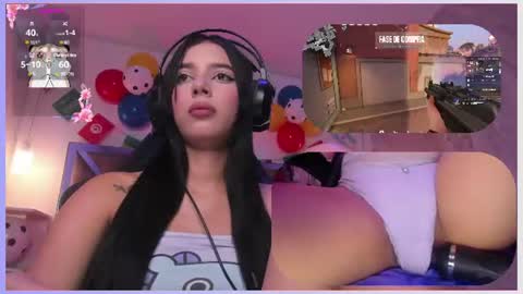 sweetie_cloe online show from 06.12.26