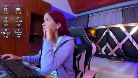 Snapshot of sweetie_foxx1 chatting on 06.25.26 FOXXY online show from 06.25.26