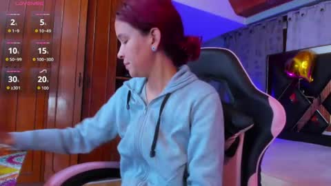 Snapshot of sweetie_foxx1 chatting on 06.26.26 FOXXY online show from 06.26.26