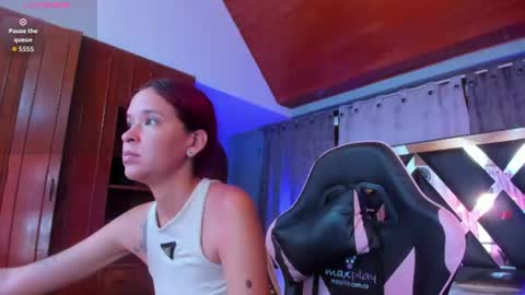 Snapshot of sweetie_foxx1 chatting on 06.27.26 FOXXY online show from 06.27.26
