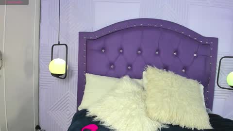 violeta online show from 02.04.26