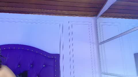 Snapshot of sweetie_foxxxx chatting on 07.01.26 violeta online show from 07.01.26
