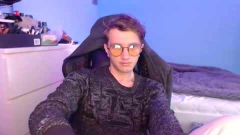 Snapshot of sweetiecharmie chatting on 12.03.25 CAT online show from 12.03.25