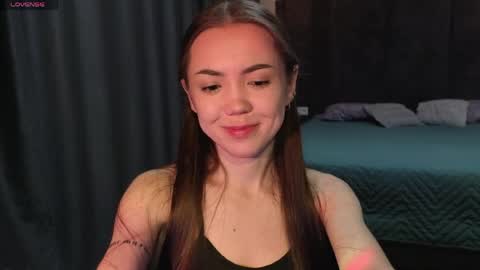 Snapshot of sweetieee_kira chatting on 05.03.26 sweetieee_kira online show from 05.03.26
