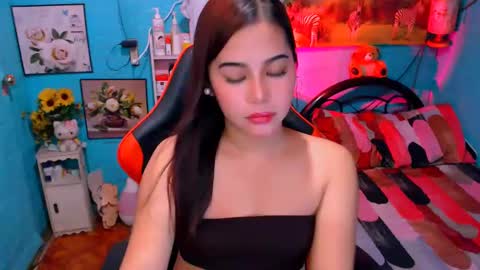 Nicole online show from 12.13.24