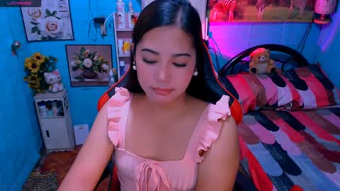 Nicole online show from 02.26.25