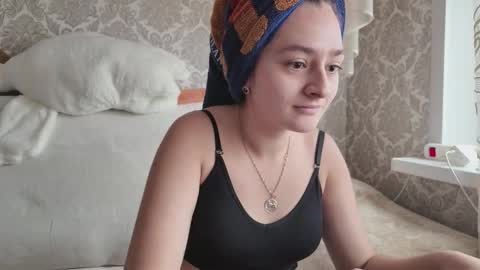 Snapshot of sweetliaison chatting on 11.03.25 sweetliaison online show from 11.03.25