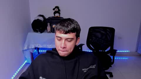 Lian online show from 12.11.24