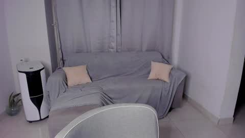 Lian online show from 02.20.25