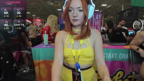 Snapshot of sweetlikestrawberrywine chatting on 12.06.24 Strawberry Wine online show from 12.06.24