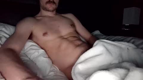 Snapshot of sweetlou22 chatting on 01.29.25 sweetlou22 online show from 01.29.25