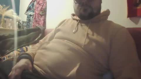 Snapshot of sweetlove090 chatting on 12.23.24 sweetlove090 online show from 12.23.24