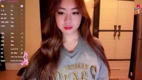 Snapshot of sweetlovepinay04 chatting on 05.06.26 Zoe online show from 05.06.26