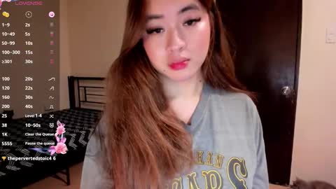 Snapshot of sweetlovepinay04 chatting on 05.09.26 Zoe online show from 05.09.26