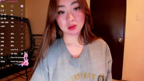 Snapshot of sweetlovepinay04 chatting on 06.11.26 Zoe online show from 06.11.26