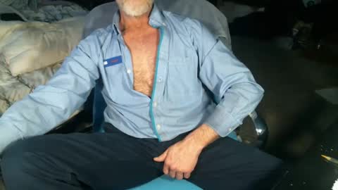 Snapshot of sweetman4a chatting on 12.08.24 Michael online show from 12.08.24