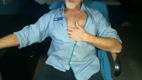 Snapshot of sweetman4a chatting on 10.26.25 Michael online show from 10.26.25