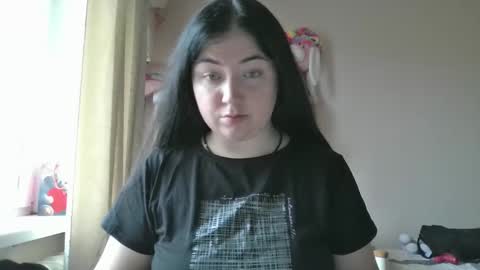 Snapshot of sweetmarylove chatting on 01.15.25 sweetmarylove online show from 01.15.25