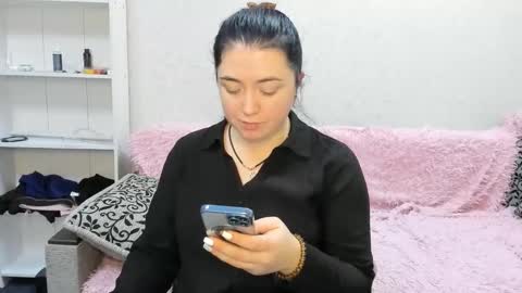 Snapshot of sweetmarylove chatting on 02.01.25 sweetmarylove online show from 02.01.25