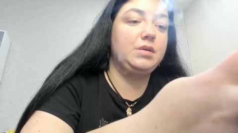 sweetmarylove online show from 12.17.25