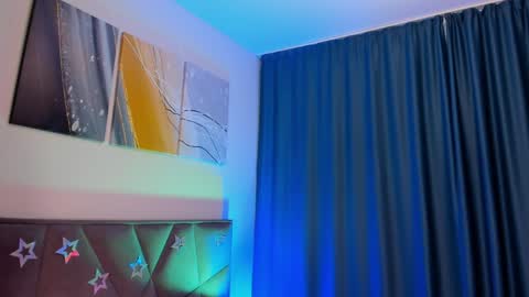 Swetmilkis online show from 12.23.24