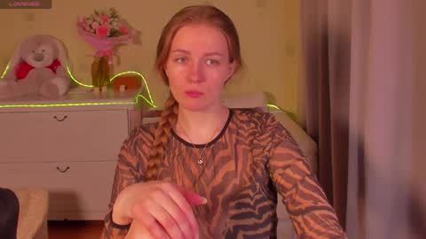 Swetmilkis online show from 04.08.26