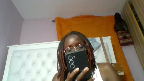 Novah girlie online show from 06.04.26