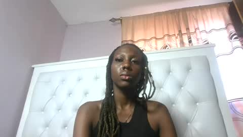 Novah girlie online show from 07.06.26