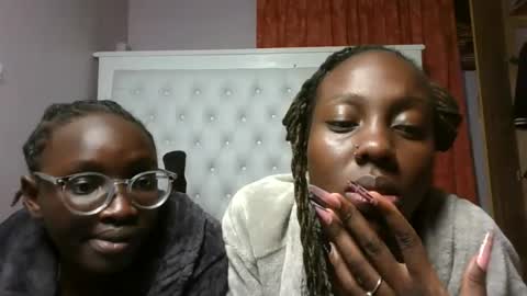Novah girlie online show from 07.21.26