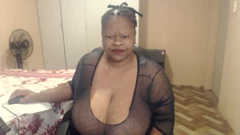 sweetnoziexxx online show from 04.19.26