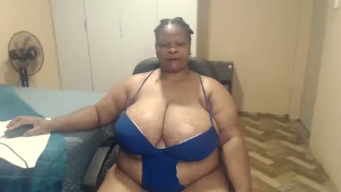 sweetnoziexxx online show from 04.22.26