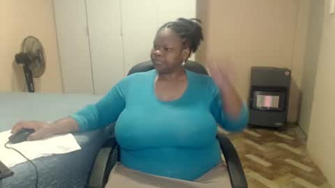 sweetnoziexxx online show from 05.10.26