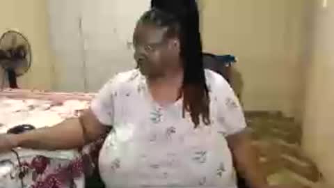 sweetnoziexxx online show from 07.17.26