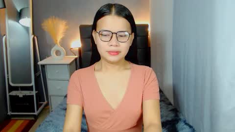 Snapshot of sweetnwildts chatting on 10.08.25 Ghena online show from 10.08.25