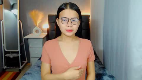 Snapshot of sweetnwildts chatting on 10.09.25 Ghena online show from 10.09.25