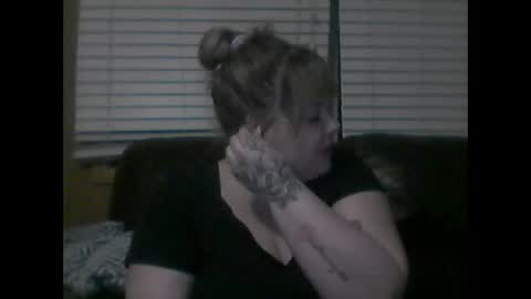 Snapshot of sweetpea6869 chatting on 03.02.26 babygirl online show from 03.02.26