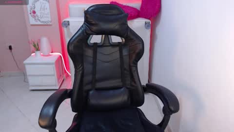 sweetpiaa online show from 10.20.25