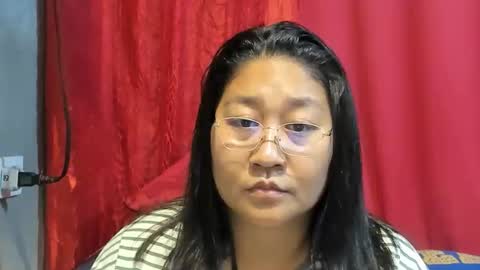 Snapshot of sweetpilipina88 chatting on 03.27.26 MIA online show from 03.27.26