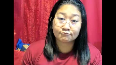 Snapshot of sweetpilipina88 chatting on 03.28.26 MIA online show from 03.28.26
