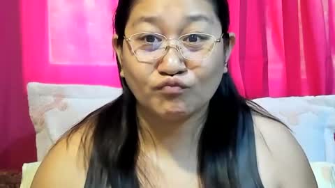 Snapshot of sweetpilipina88 chatting on 07.07.26 MIA online show from 07.07.26