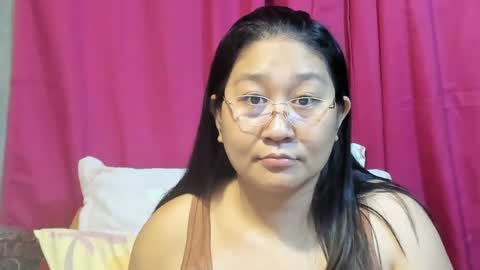 Snapshot of sweetpilipina88 chatting on 07.14.26 MIA online show from 07.14.26