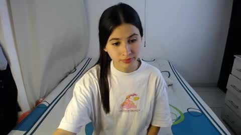 Caro  Lily online show from 11.10.25