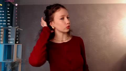 Snapshot of sweetplambeck chatting on 05.01.26 Letty online show from 05.01.26