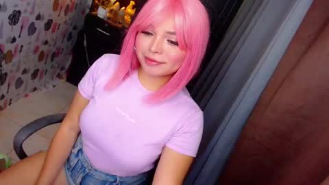 Snapshot of sweetprettyangelts chatting on 03.03.25 angelica online show from 03.03.25